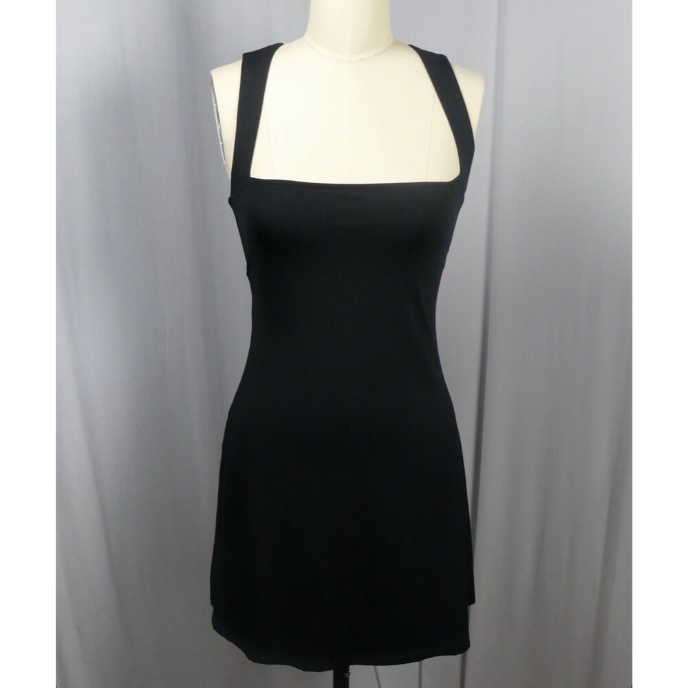QINSEN Athletic Dress Women’s Size M Black Sleeveless Sport Mini Dress Mesh